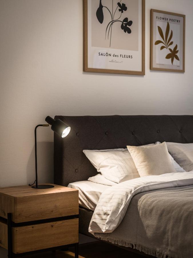 Hochwertige Altbauwohnung Im Modernen Stil In Wiesbaden - Kueche - Terrasse - Wlan - Zentral المظهر الخارجي الصورة